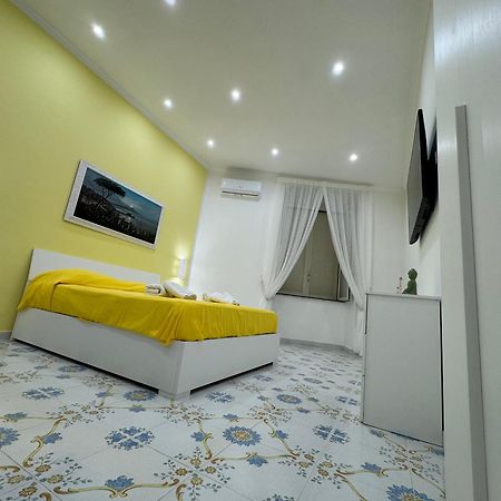 Dimora Poseidon Apartment Naples Exterior photo